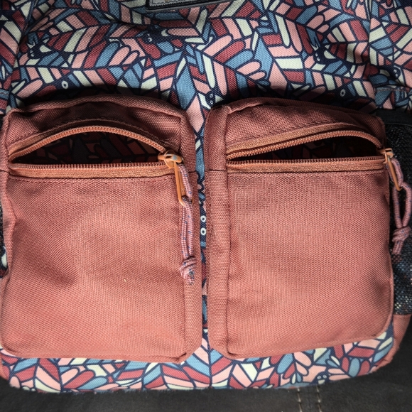 Burton Kids Gromlet 15L Backpack Feather Print Rust Pink One Size - Picture 10 of 12